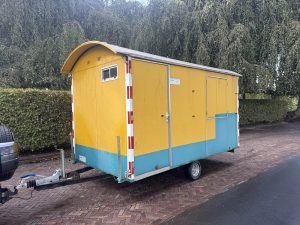 metalen snelverkeer schaftwagen
