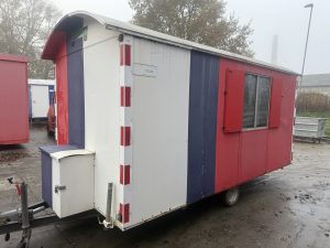 Grote metalen schaftwagen 4 25 2