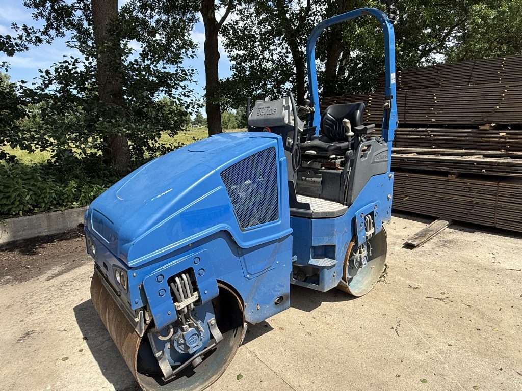 Bomag wals BW 100 AD-5